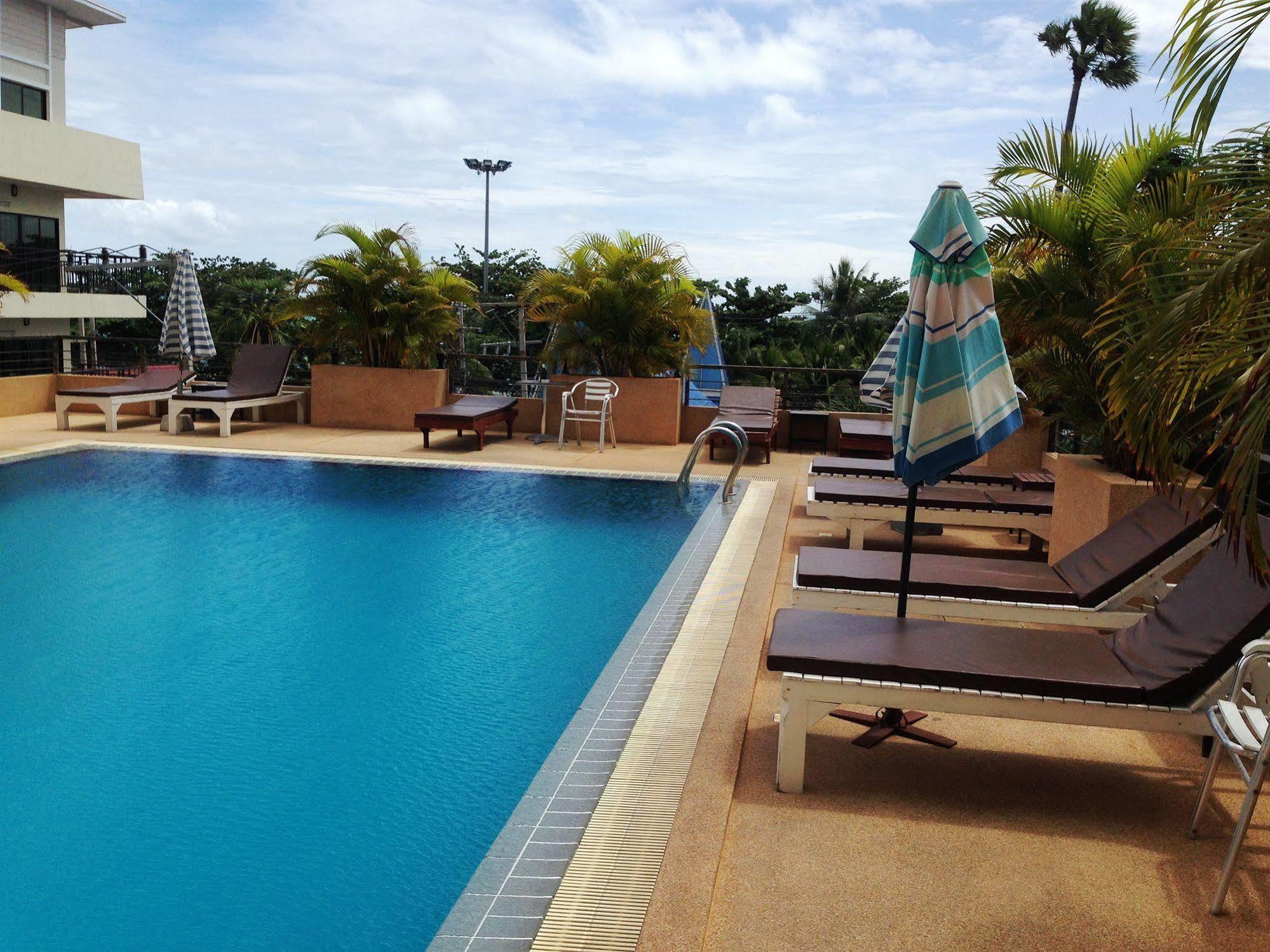 The New Eurostar Jomtien Beach Hotel Exterior photo